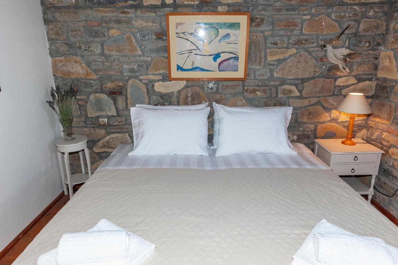 Oceanis Cottage House Ormos Koumeikon Екстериор снимка